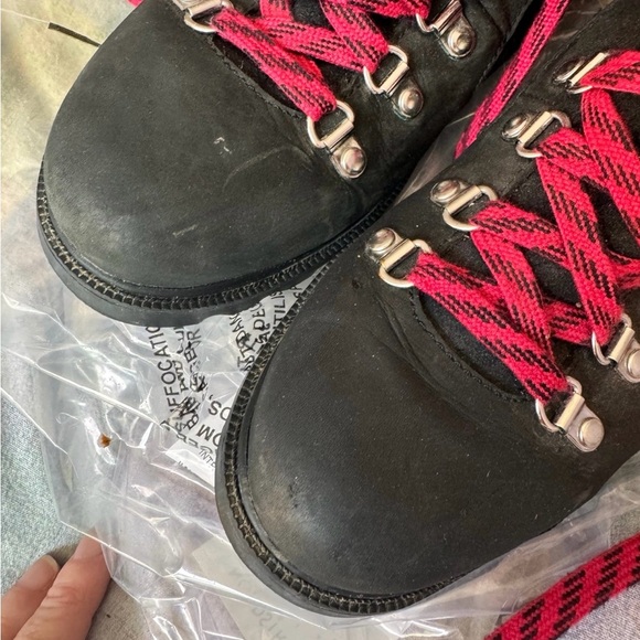 Sorel boots Women’s size 8 - Picture 7 of 8